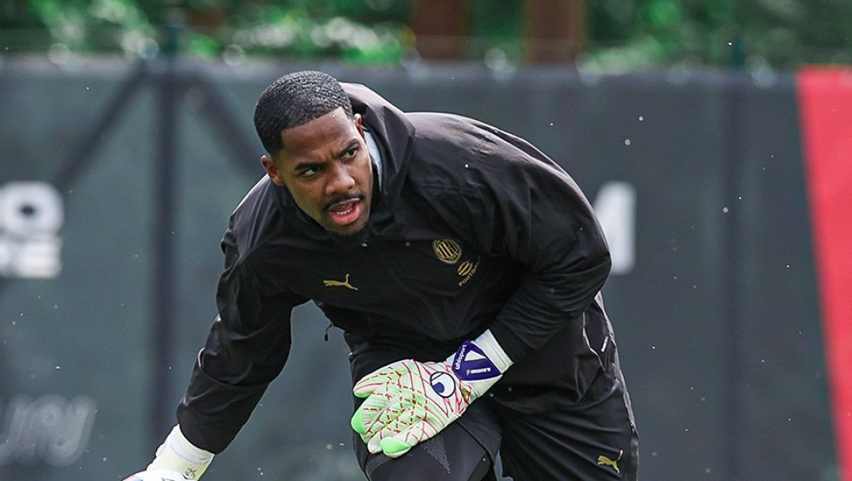 "Манчестер Юнайтед" хочет подписать капитана "Милана"