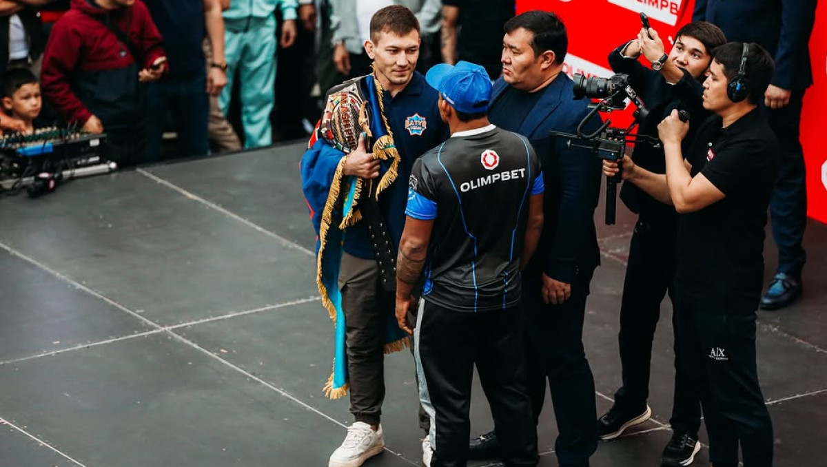 Казах сокрушает соперников и идет по стопам Рахмонова. Когда его ждать в UFC?