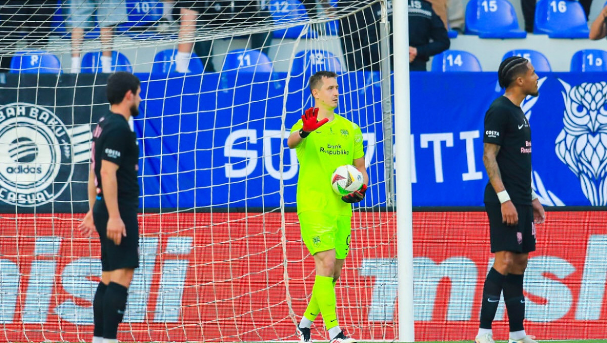 Игрок сборной Казахстана выиграл трофей в зарубежном клубе и сотворил историю: реакция футболиста