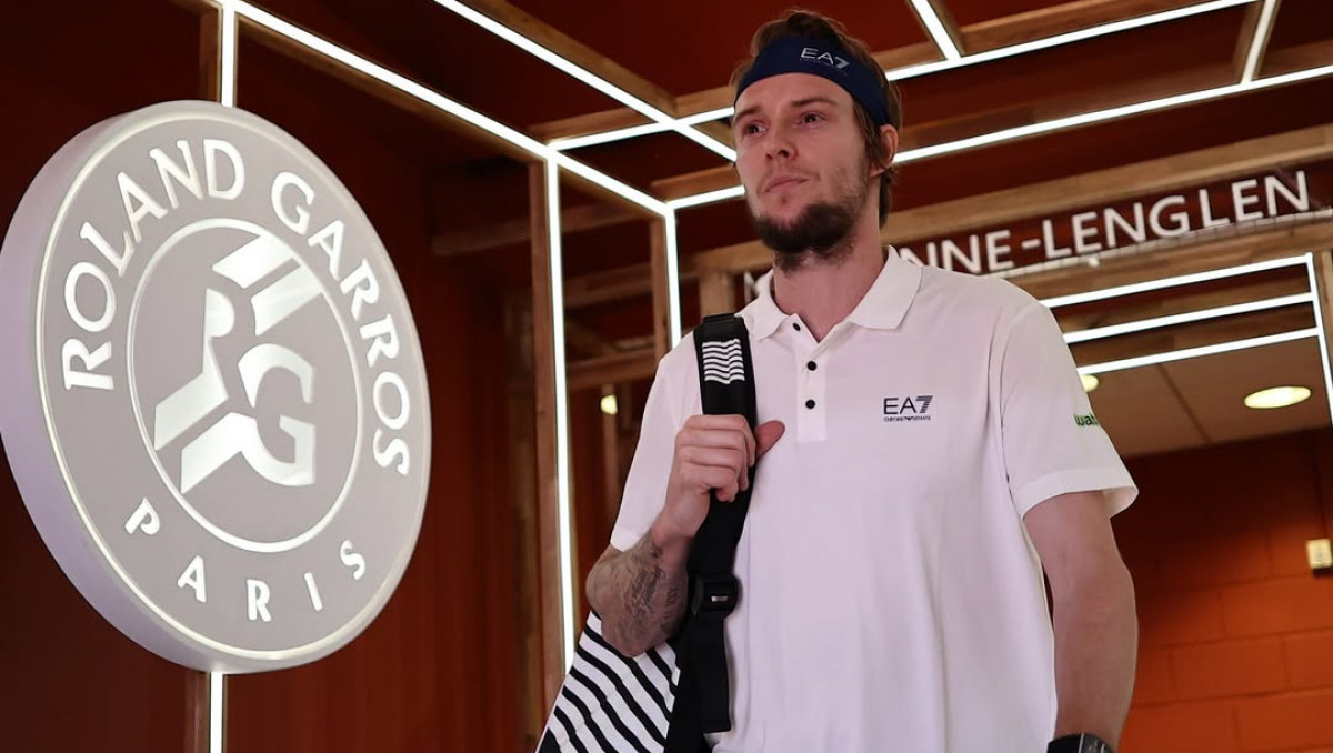 Единственный, кому это удалось! Как казахстанец удивляет весь мир на Ролан Гаррос?