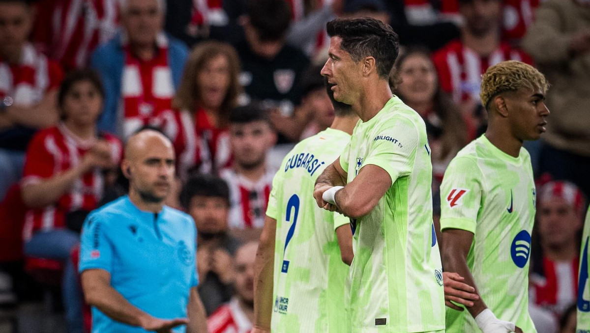 УЕФА может лишить "Барселону" очков в Лиге чемпионов: подробности