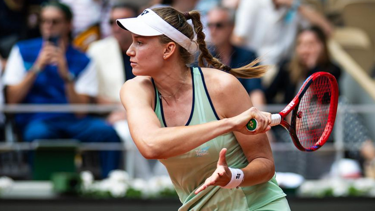 Сколько заработали казахстанцы на Ролан Гаррос-2025? Рыбакина только вторая