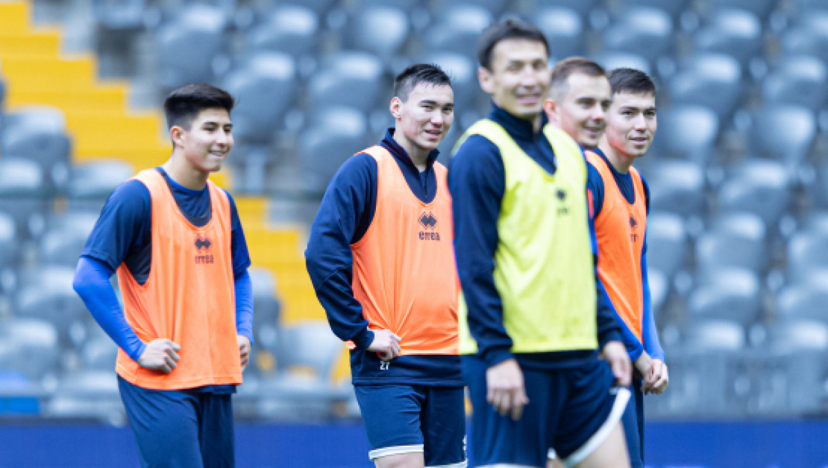 Сатпаев в старте? Казахстан назвал состав на матч с Северной Македонией