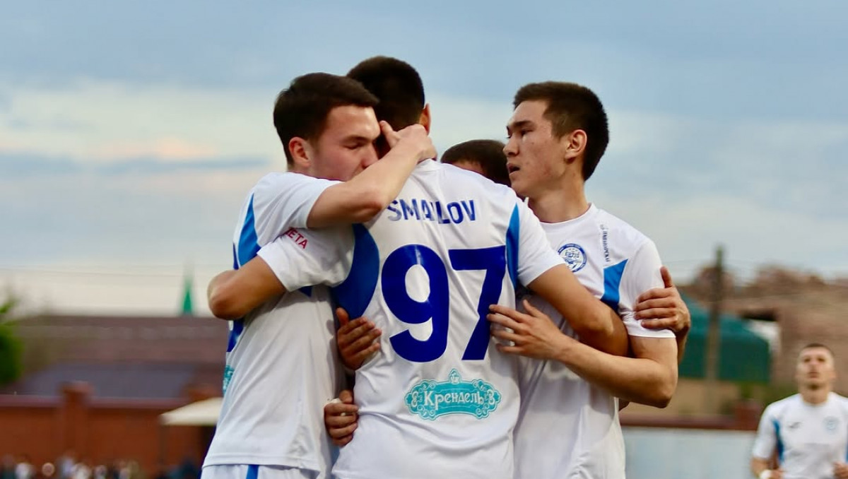 Пятикратный чемпион Казахстана официально представил нового главного тренера