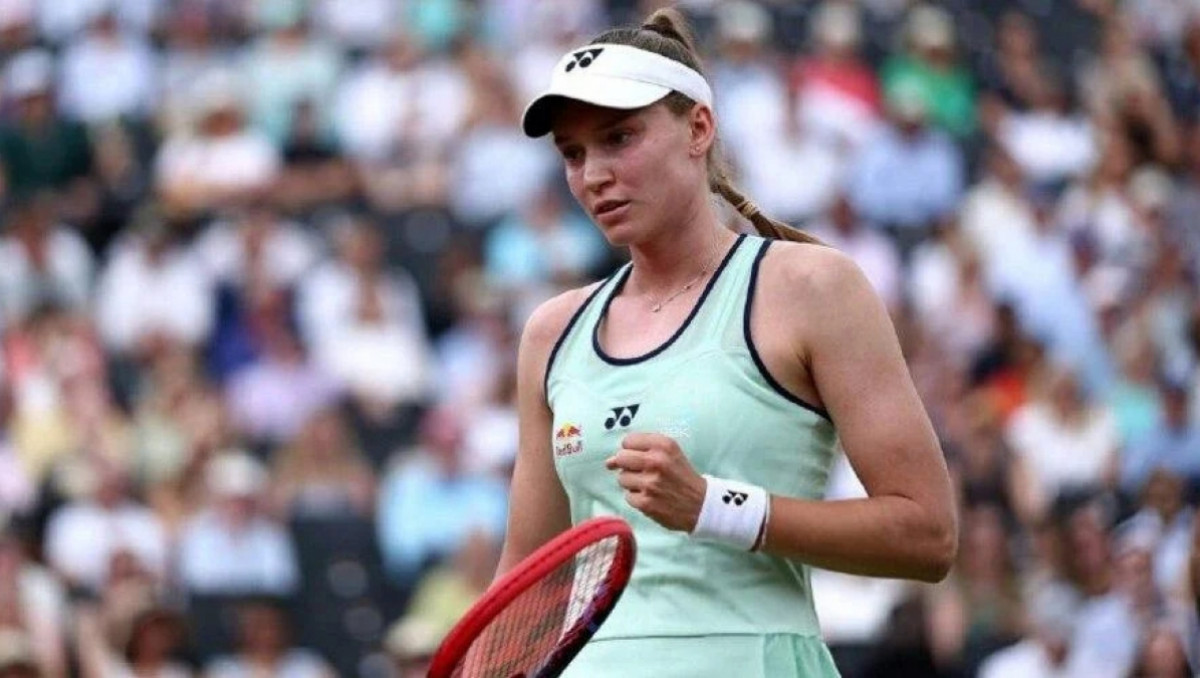 Эксперты "отменили" сенсацию в матче Рыбакиной за полуфинал
