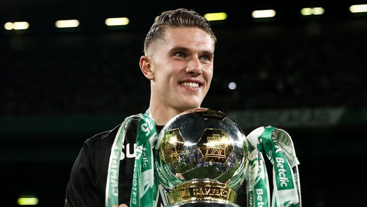 Топ-клуб готов продать 8 игроков для трансфера лучшего форварда Европы