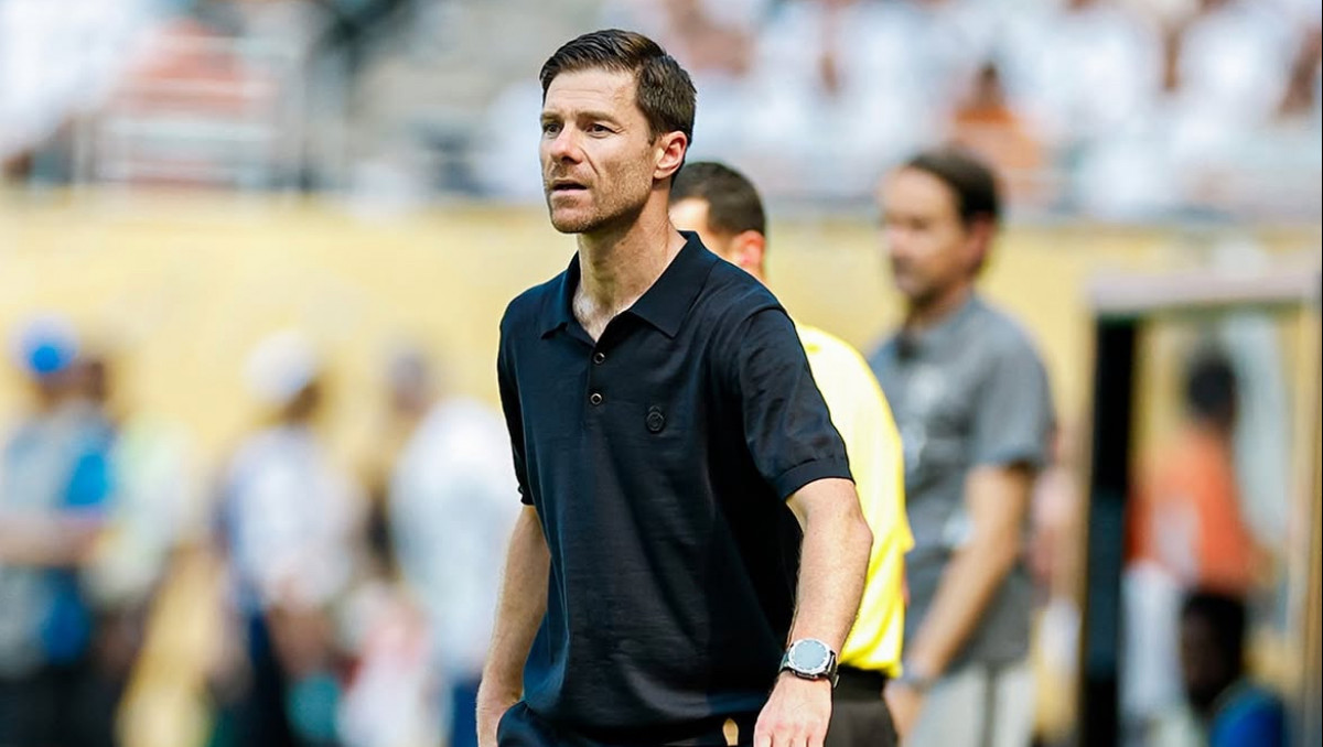 "Тяжелые условия". Алонсо объяснил дебют с неожиданным счетом в матче "Реала"