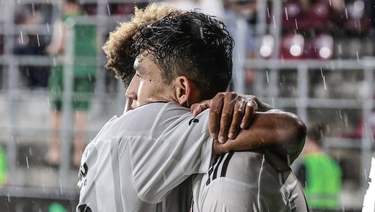 Зайнутдинов? "Зенит" возобновил переговоры по игроку "Бешикташа"