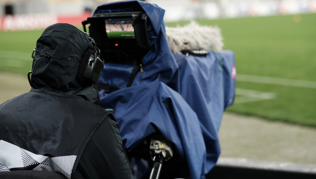 Прямая трансляция матча "Актобе" - "Астана" и еще одной игры в КПЛ