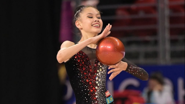 Қызының порносын онлайн көру