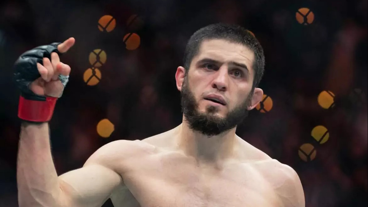 Махачева предупредили перед переходом в вес Рахмонова