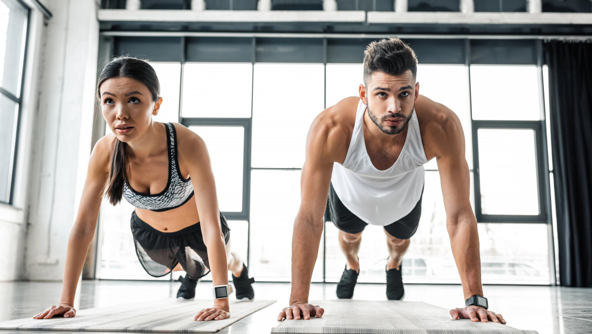 Как правильно отжиматься от пола - советы и техника