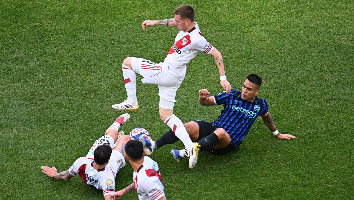 Потасовкой обернулся решающий матч на клубном ЧМ-2025