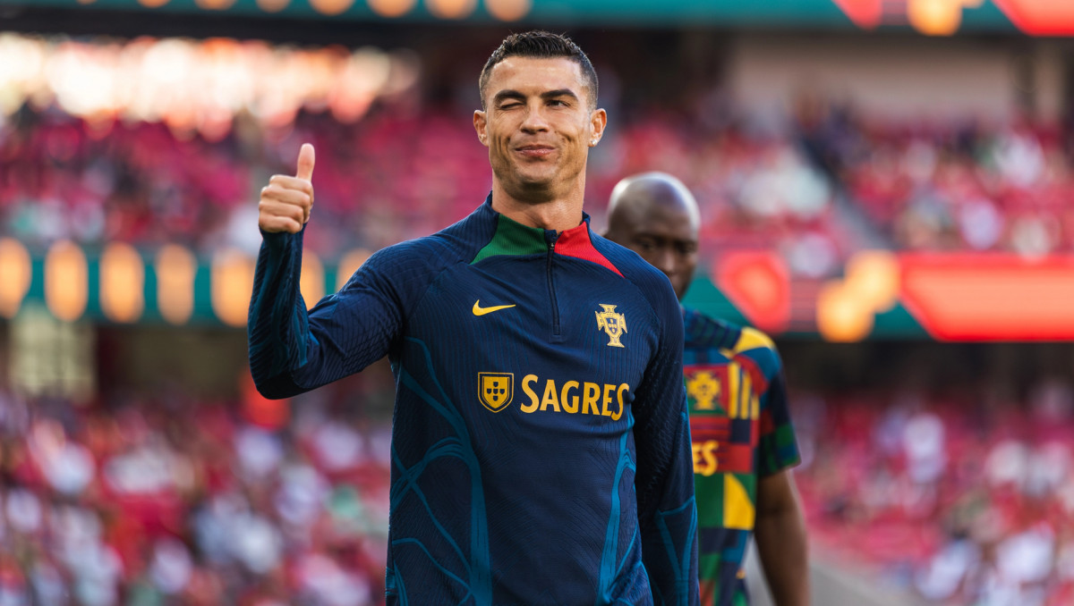 Роналду официально определился с клубом: подробности