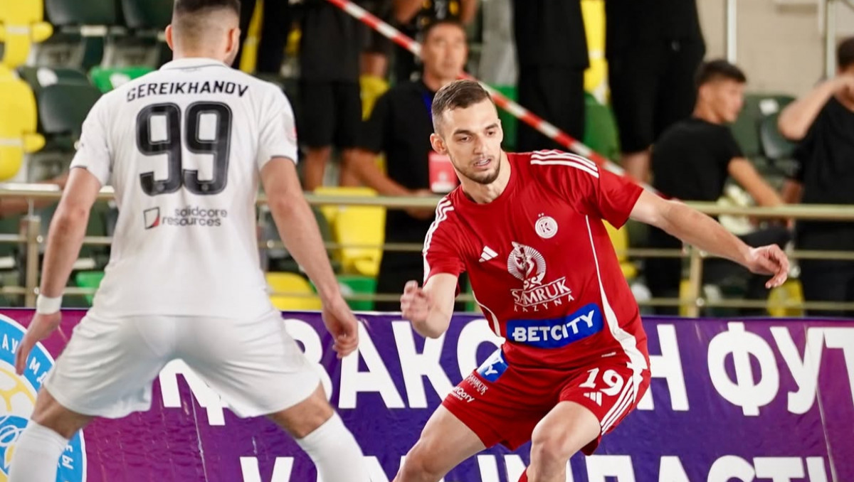 Семь голов в финальном матче "Кайрат" - "Семей" определили чемпиона Казахстана