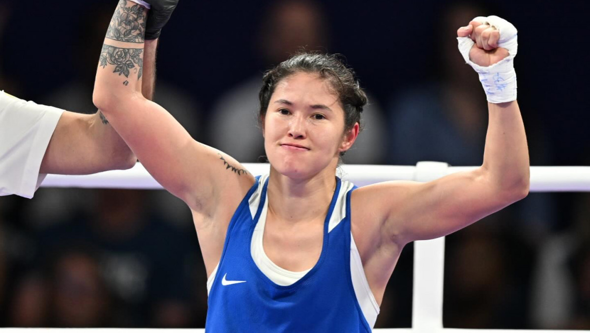 Разгромом завершился первый бой Кызайбай на Кубке мира по боксу