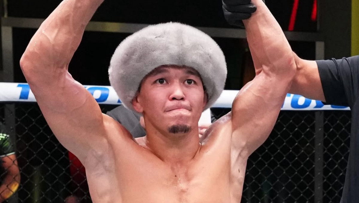 В UFC сообщили о понижении рейтинга казаха: известна причина