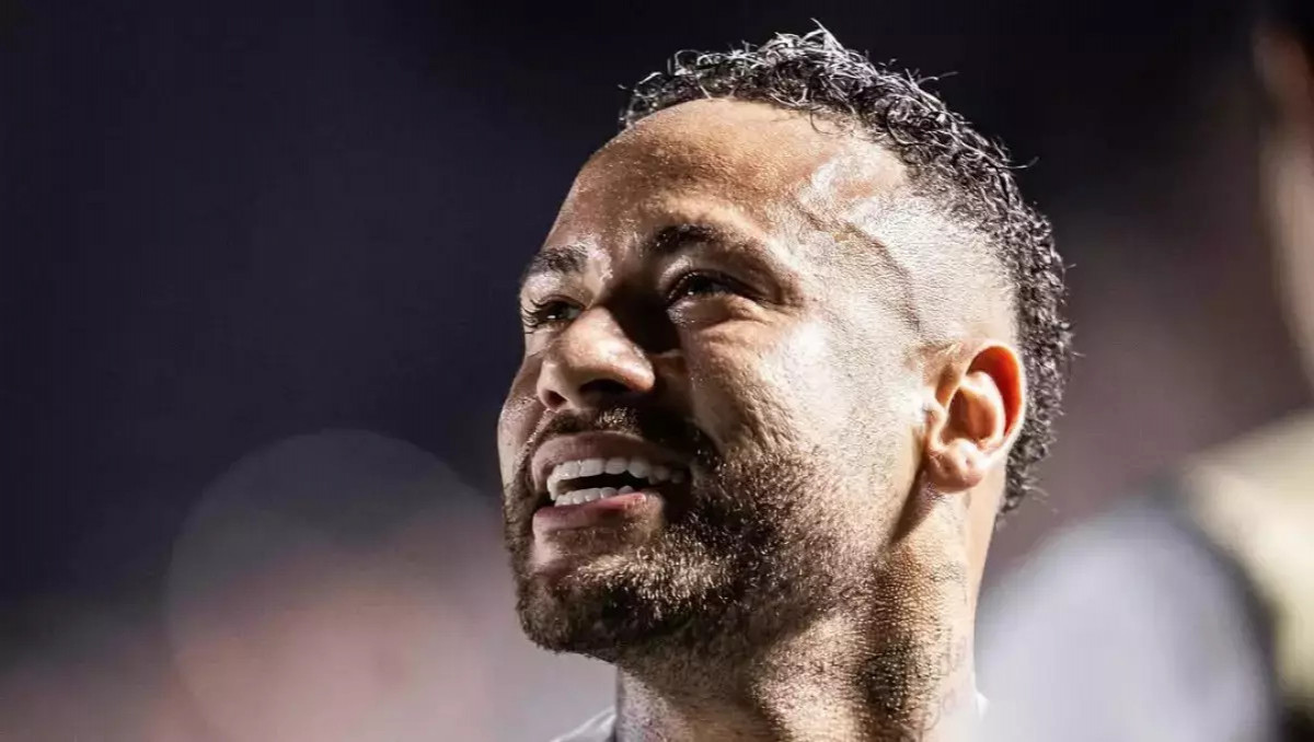 "Меня ненавидят". Неймар откровенно о хейте, соцсетях и своей жизни