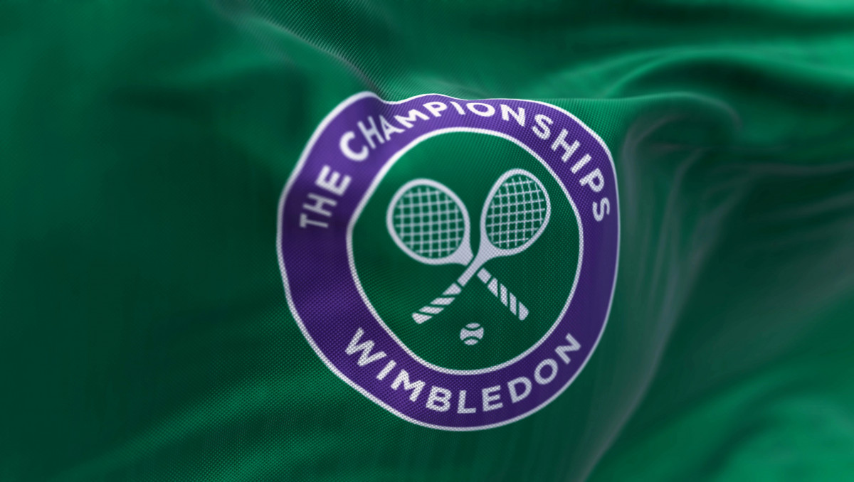 Громкая сенсация случилась на Уимблдоне с участием Рыбакиной