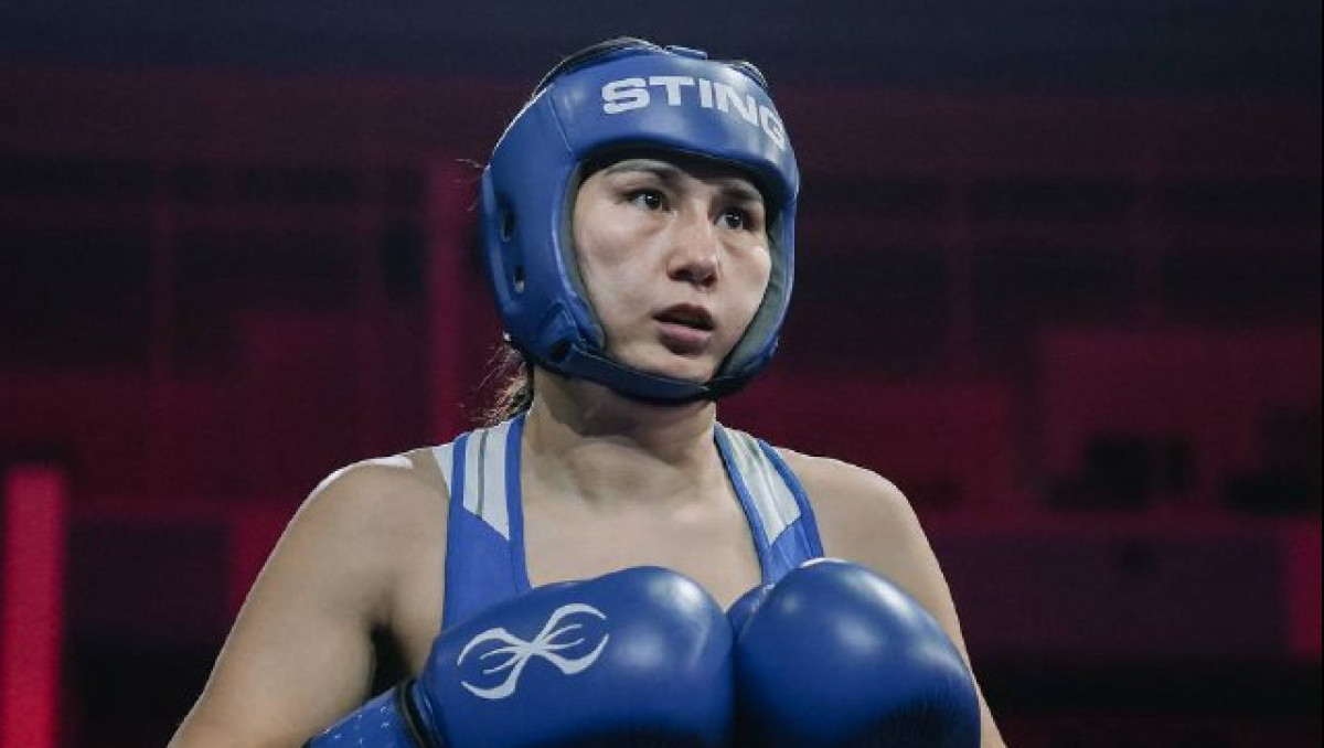 Разгромом с нокдауном завершился бой чемпионки мира из Казахстана за медаль Кубка мира