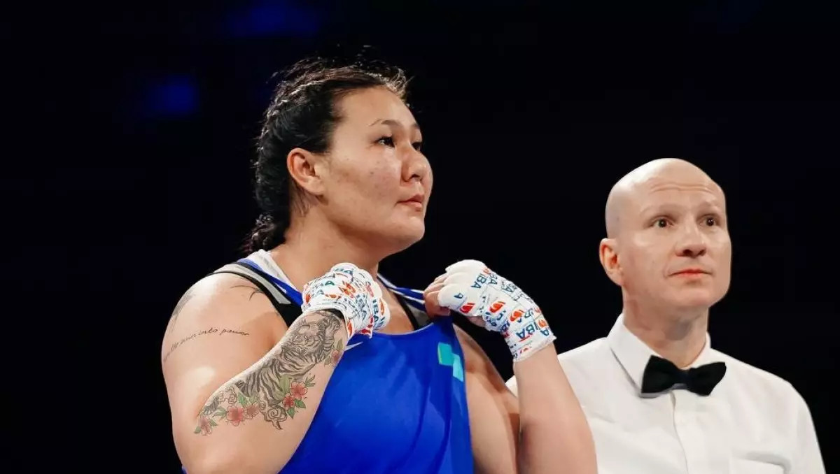 Разгромом обернулся бой Казахстан - Узбекистан за финал Кубка мира по боксу