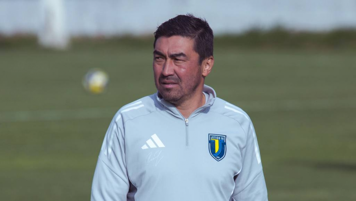 Смаков пожаловался на "дебильные" голы "Астаны" и "расстрелял" защитников