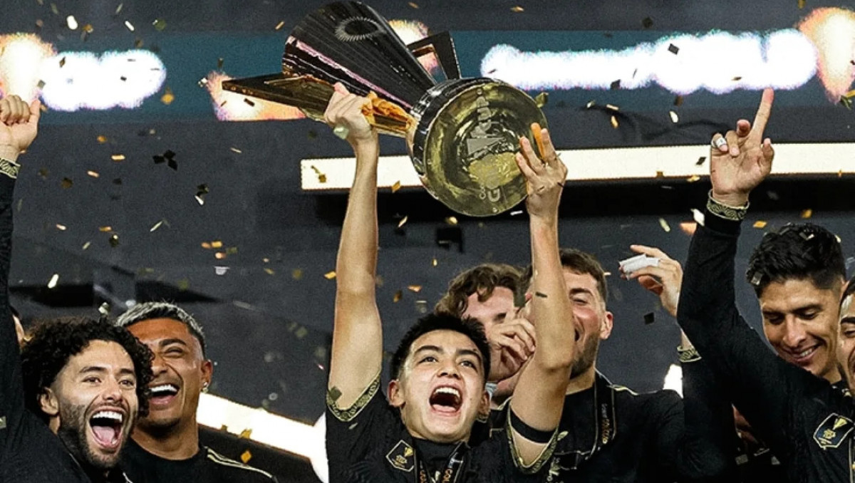 16-летний вундеркинд побил рекорд Ямаля с Пеле и вошел в историю