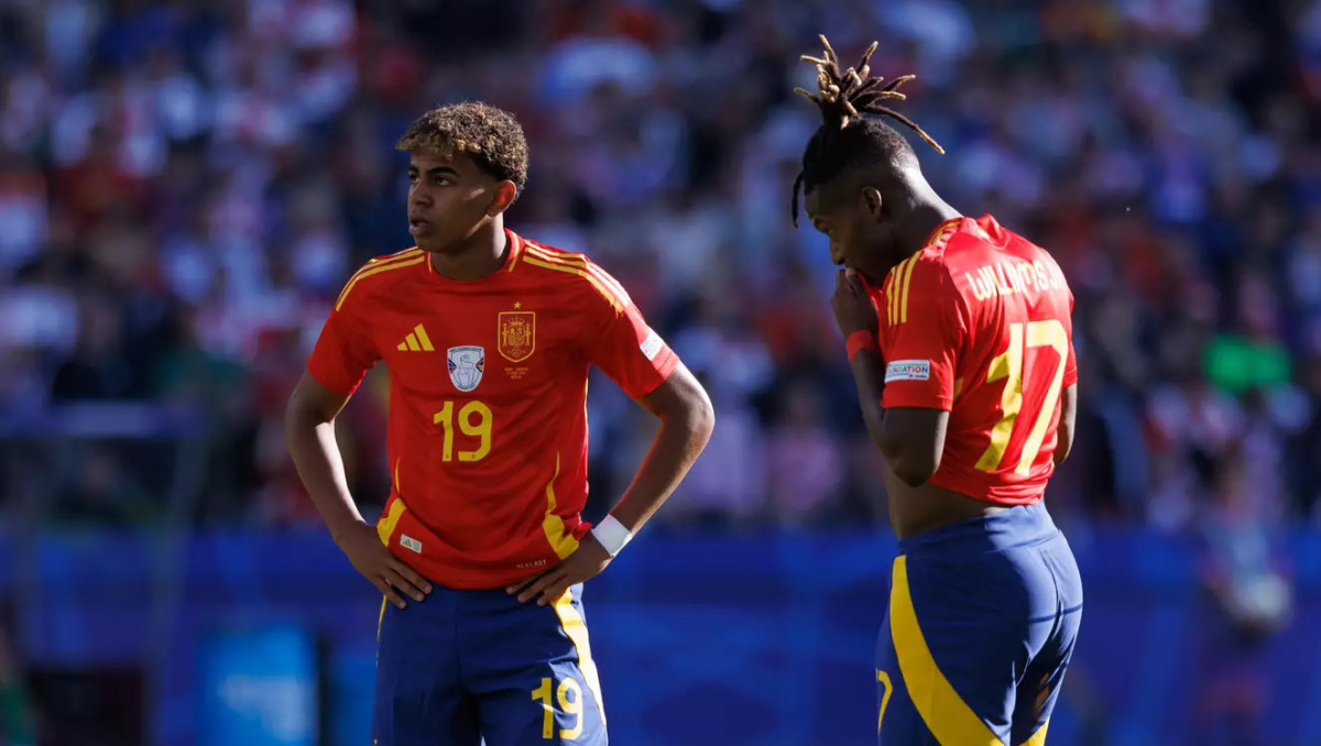 "Барсу" слили? Из-за чего сорвался трансфер друга Ямаля