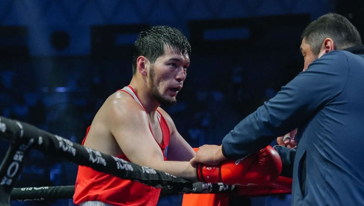 Тренер объяснил сенсацию от Нурбека Оралбая в финале Кубка мира по боксу