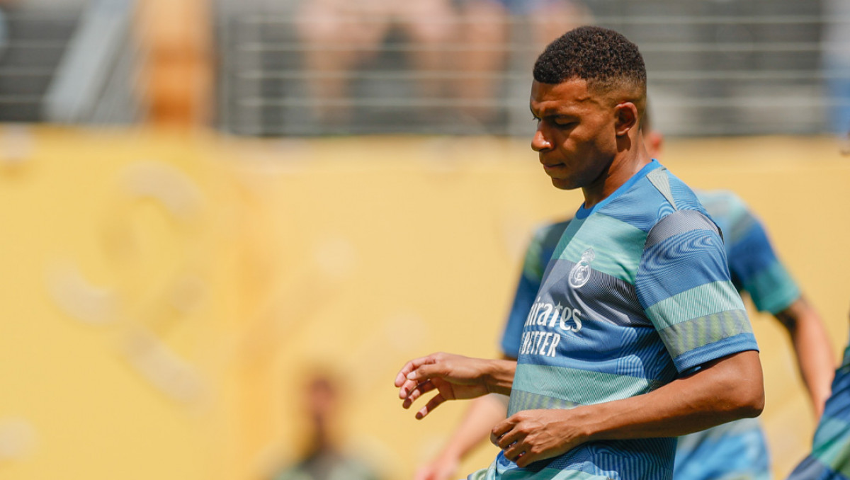 Алонсо предостерегли насчет Мбаппе и Винисиуса