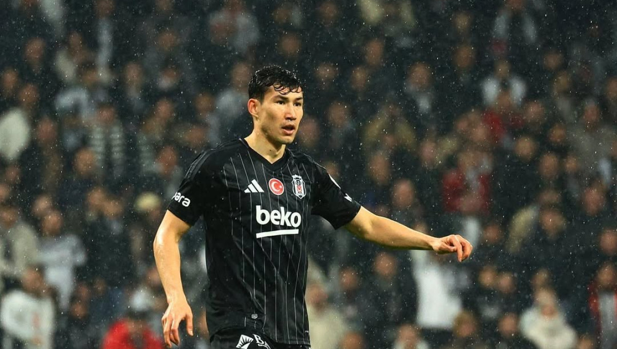 Зайнутдинов останется в "Бешикташе"? В Турции сделали заявление