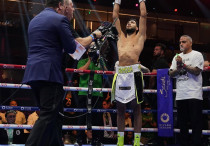 ©instagram.com/hamzahsheeraz