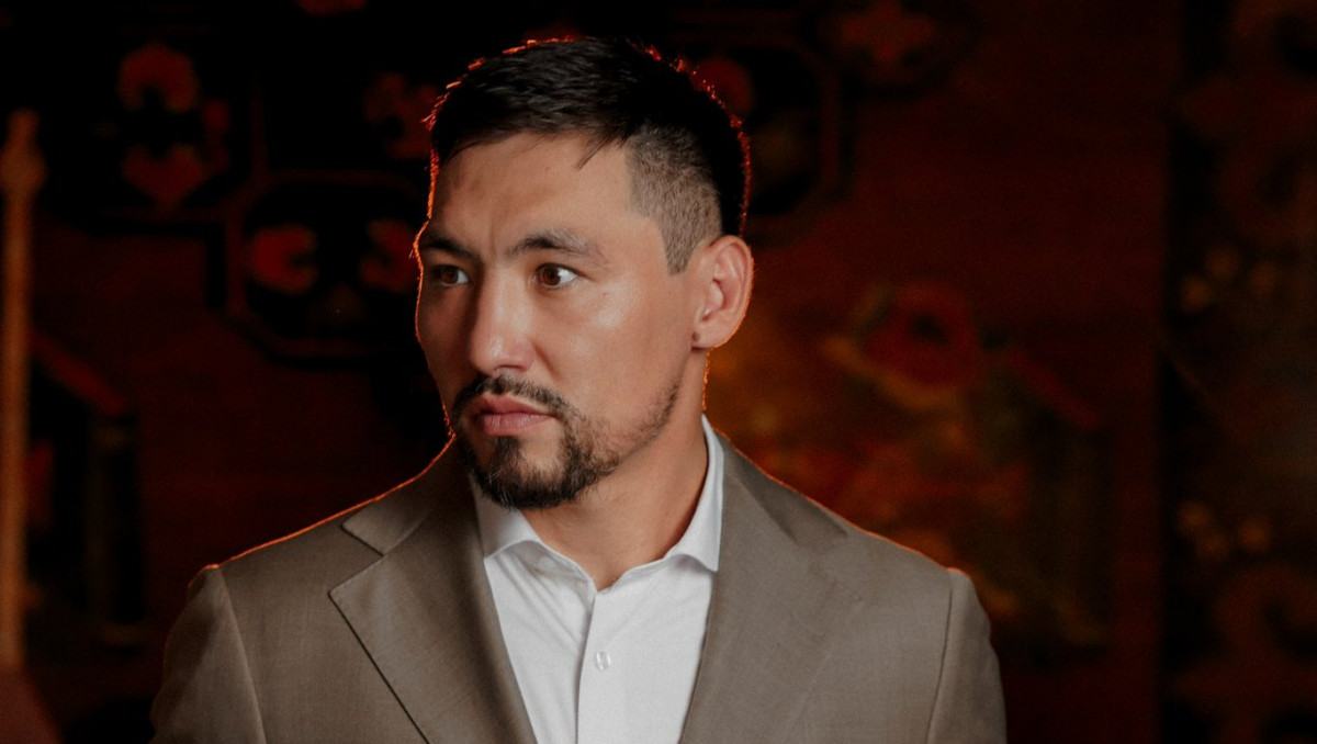 WBO готовит соперника для Алимханулы: названы имена боксеров