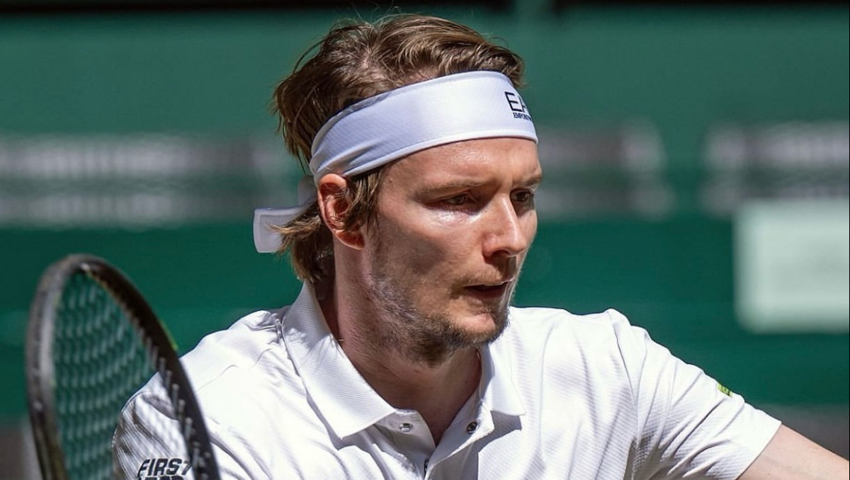 Бублик принял решение по участию в главном турнире Казахстана