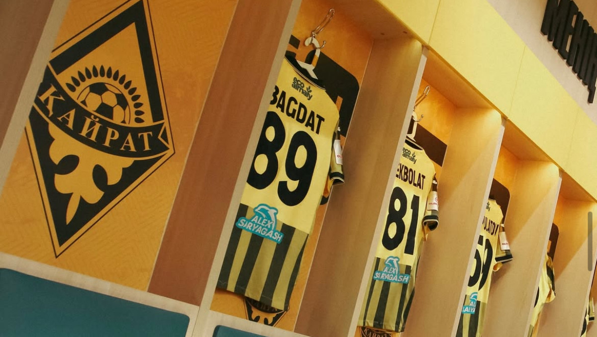 Двумя голами обернулся первый тайм матча "Кайрат" - "Олимпия" в Лиге чемпионов