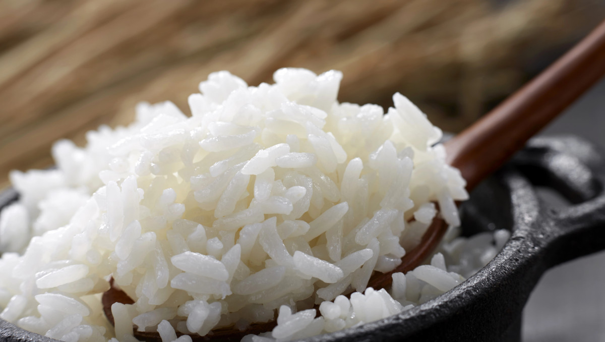 Действительно ли есть вчерашний рис опасно?