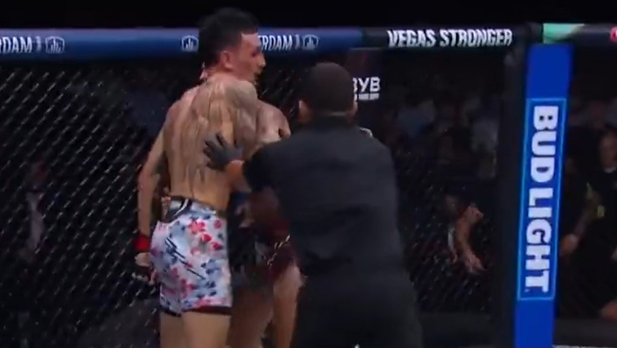 Холлоуэй отправил Порье на пенсию и оставил себе титул BMF