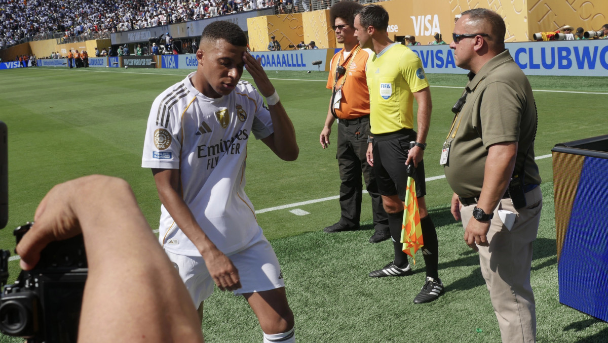 Мбаппе отговорил Хаби Алонсо продавать звезду "Реала"