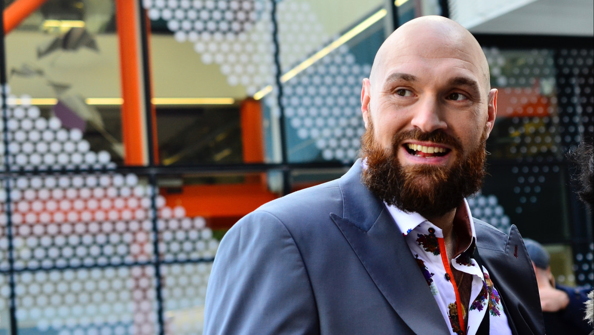 Фьюри рассказал, кто сможет остановить непобеждённого Усика