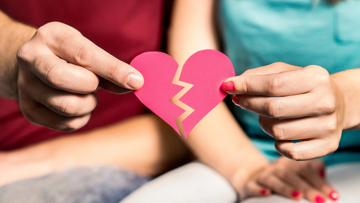 Психолог назвала главную причину измен в отношениях