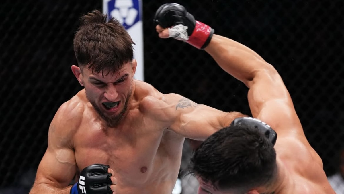 Казахстанец, разозливший Дану Уайта, рассказал о скандальном бое в UFC