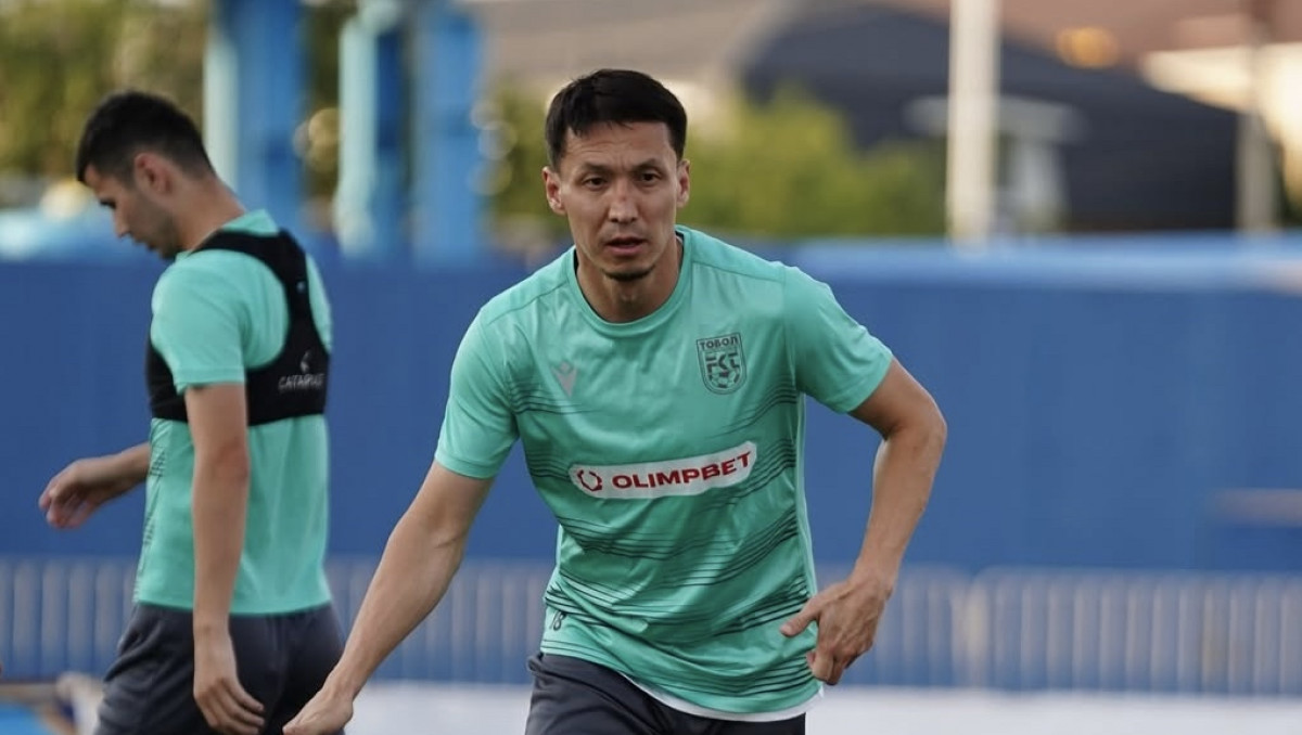 Тагыберген вызвал болельщика "один на один" после матча КПЛ (Видео)