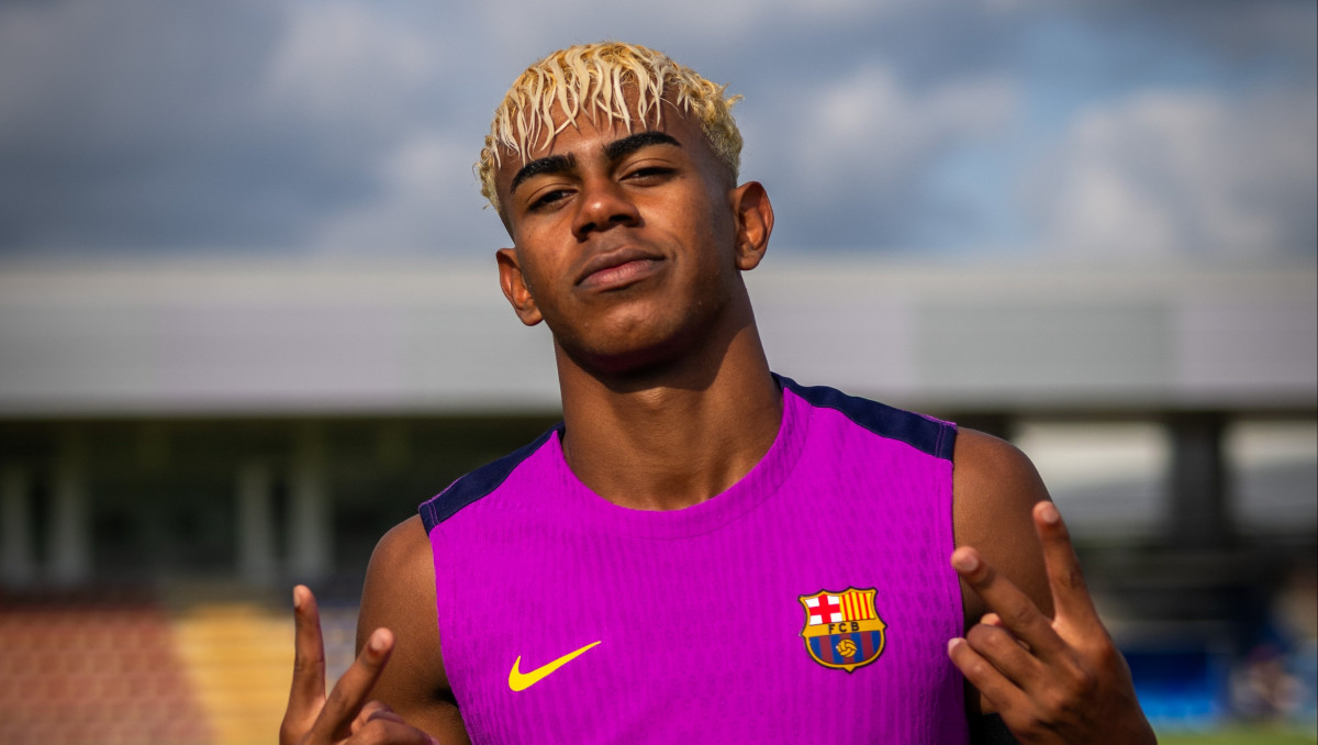 Ямаль уделал в "Барселоне" Месси и Неймара. Подробности