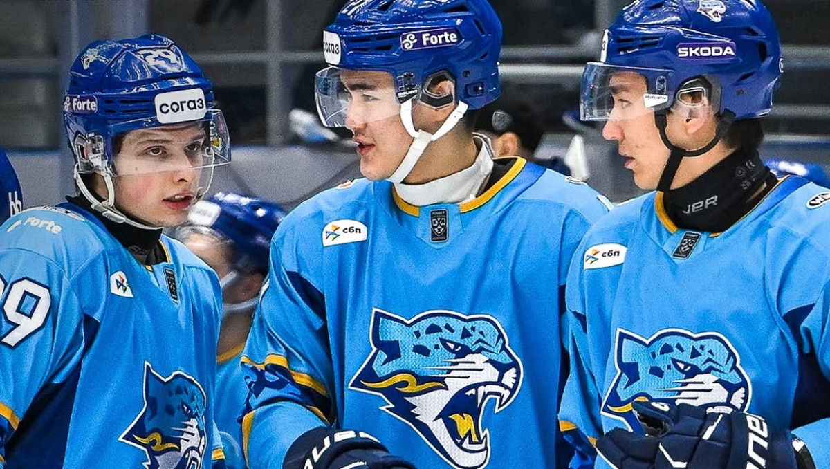 Стали известны неожиданные подробности о новом тренере "Барыса"