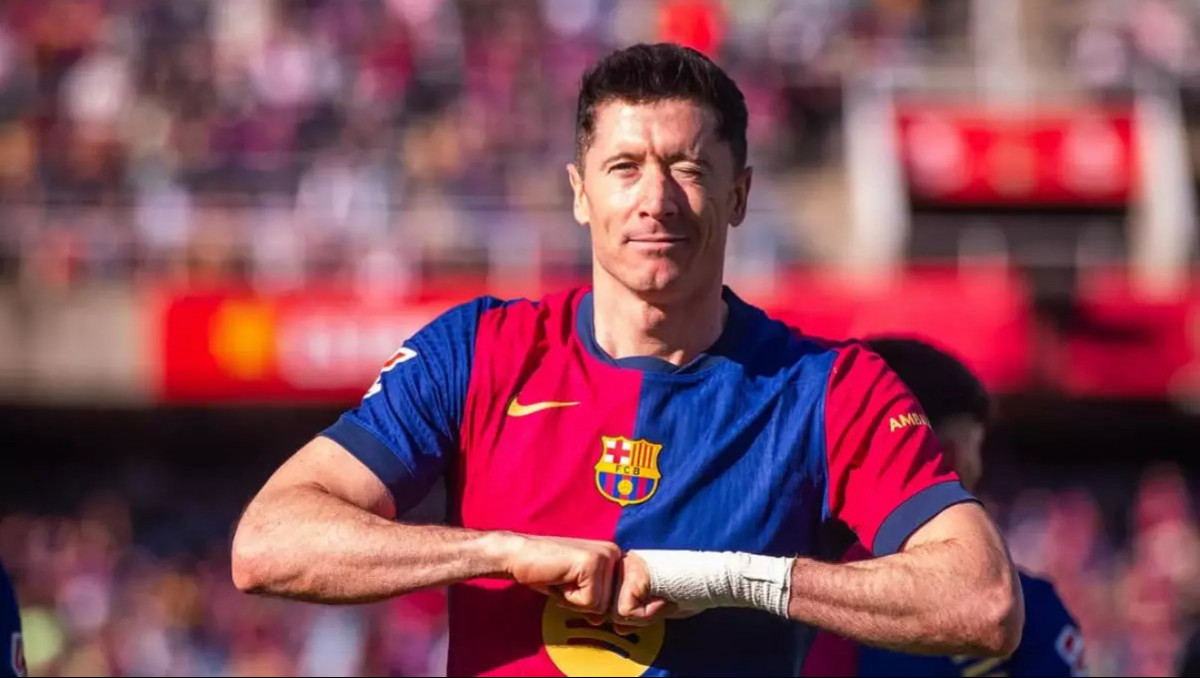 Левандовски подсидел молодую звезду "Барсы": игроку ищут новый клуб