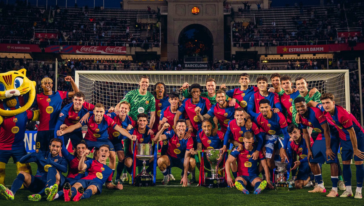 "Барселона" объявила о трансфере нападающего сборной Англии