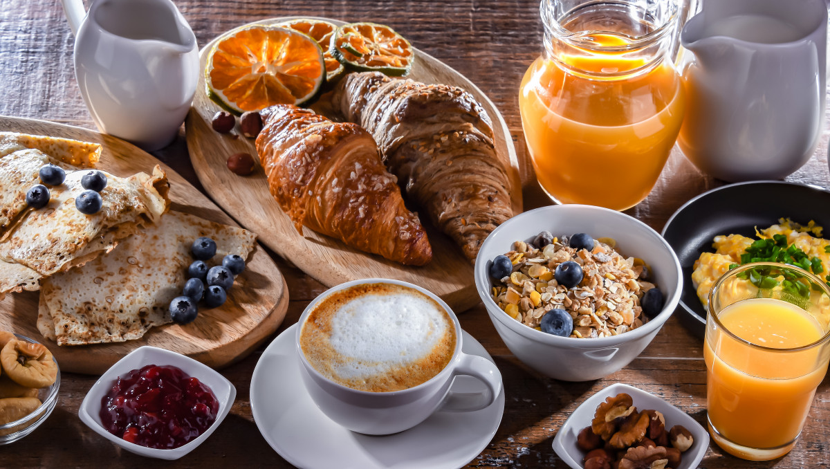 Завтрак, обед или ужин? Какой прием пищи должен быть самым сытным