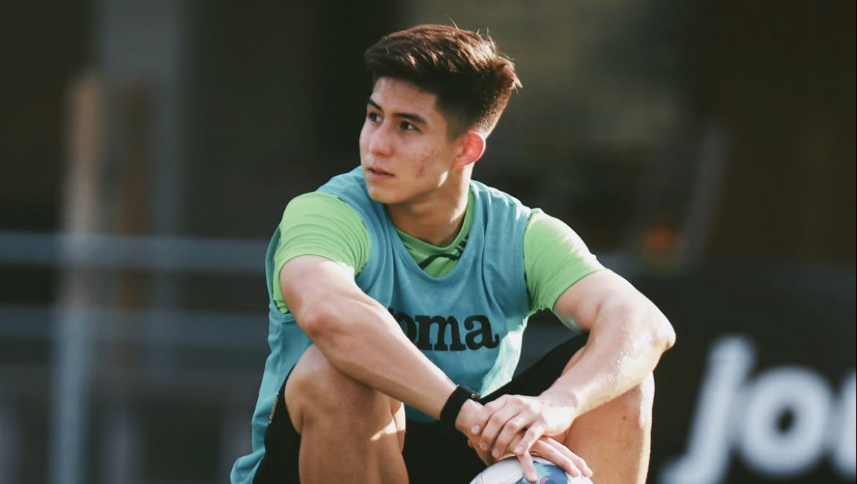 В Англии вынесли вердикт выступлению Сатпаева в Лиге чемпионов