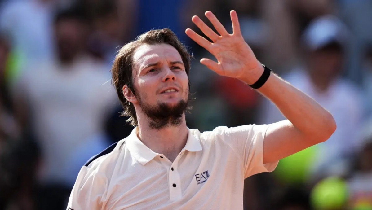 Бублик сотворил камбэк и вышел в финал