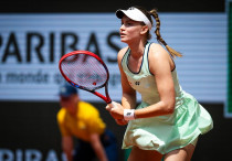 ©instagram.com/lenarybakina